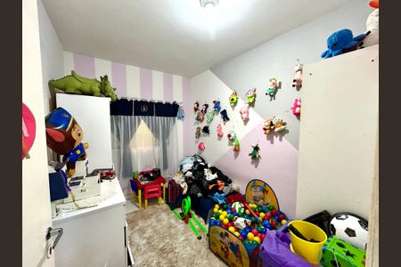 Casa à venda com 292m², 5 quartos e 4 vagas Casa à venda com 292m², 5 quartos e 4 vagasQuarto 1