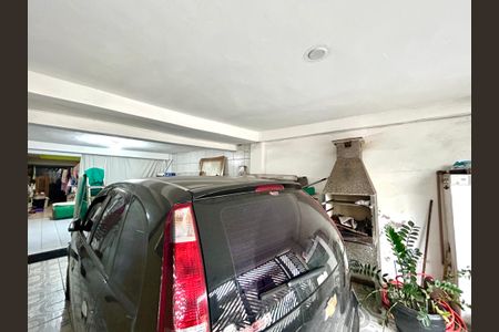 Casa à venda com 292m², 5 quartos e 4 vagas Casa à venda com 292m², 5 quartos e 4 vagasGaragem