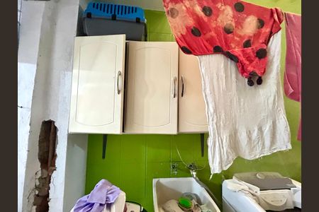 Casa à venda com 292m², 5 quartos e 4 vagas Casa à venda com 292m², 5 quartos e 4 vagasÁrea de Serviço