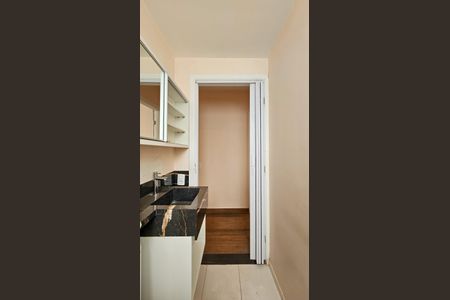 Apartamento para alugar com 45m², 2 quartos e 1 vaga Apartamento para alugar com 45m², 2 quartos e 1 vagaBanheiro