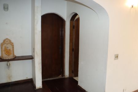 Casa para alugar com 1001m², 4 quartos e 4 vagasDespensa