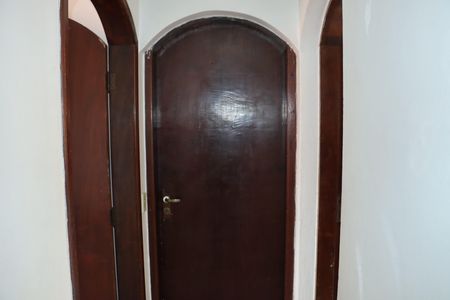 Casa para alugar com 1001m², 4 quartos e 4 vagasCorredor