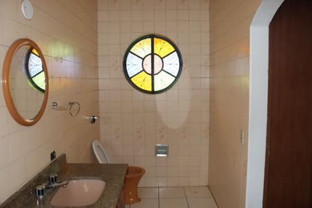 Casa para alugar com 1001m², 4 quartos e 4 vagasBanheiro da Suíte