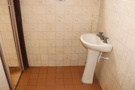 Casa para alugar com 1001m², 4 quartos e 4 vagasBanheiro de Serviço