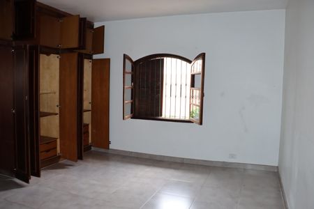 Casa para alugar com 1001m², 4 quartos e 4 vagasSuíte 2