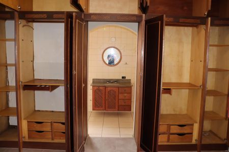 Casa para alugar com 1001m², 4 quartos e 4 vagasSuíte