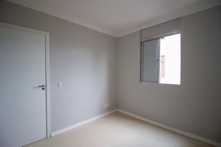 Apartamento para alugar com 50m², 2 quartos e 1 vaga Apartamento para alugar com 50m², 2 quartos e 1 vagaQuarto 2