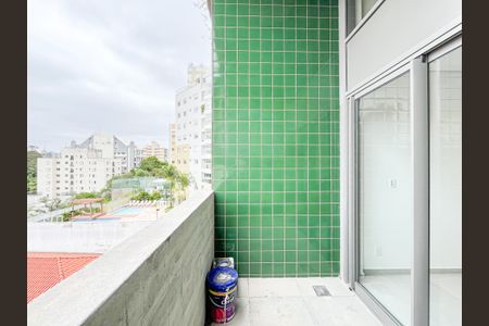 Apartamento para alugar com 40m², 1 quarto e sem vagaSacada