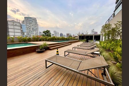 Apartamento à venda com 48m², 1 quarto e 1 vagaPiscina