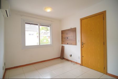 Sala de apartamento para alugar com 2 quartos, 50m² em Boa Vista, Novo Hamburgo