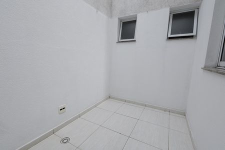 Apartamento para alugar com 54m², 2 quartos e 1 vagaQuintal