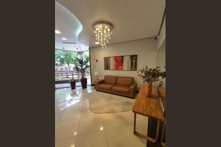 Apartamento à venda com 106m², 2 quartos e 2 vagasHall