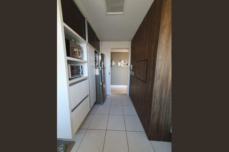 Cozinha de apartamento à venda com 2 quartos, 106m² em Petrópolis, Porto Alegre