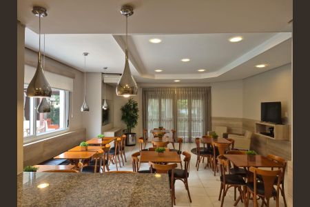 Apartamento à venda com 106m², 2 quartos e 2 vagasSala