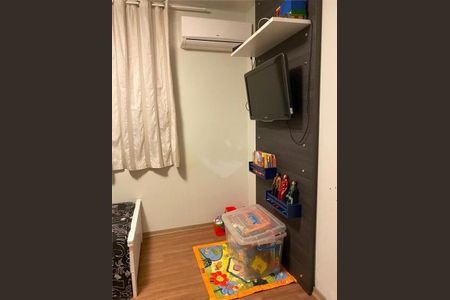 Casa à venda com 3 quartos, 240m² em Vila Pedra Branca, São Paulo