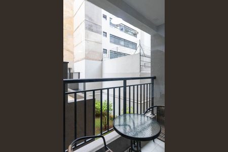 Studio para alugar com 27m², 1 quarto e sem vagaVaranda