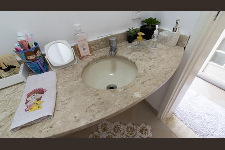 Casa de condomínio para alugar com 97m², 3 quartos e 2 vagas Casa de condomínio para alugar com 97m², 3 quartos e 2 vagasLavabo