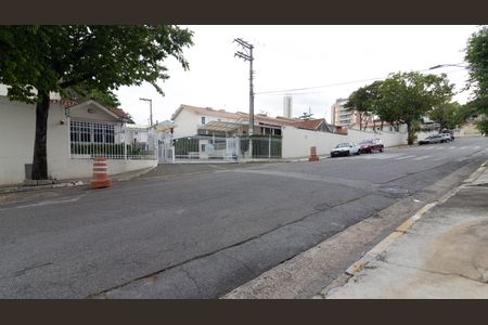 Casa de condomínio para alugar com 97m², 3 quartos e 2 vagas Casa de condomínio para alugar com 97m², 3 quartos e 2 vagasFachada