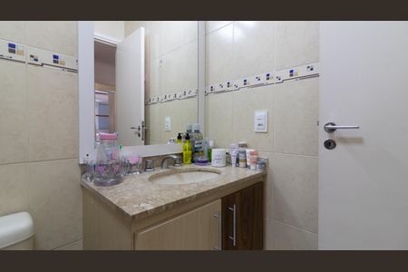 Casa de condomínio para alugar com 97m², 3 quartos e 2 vagas Casa de condomínio para alugar com 97m², 3 quartos e 2 vagasBanheiro da Suíte