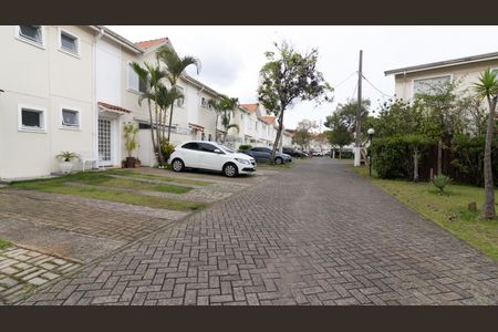 Casa de condomínio para alugar com 97m², 3 quartos e 2 vagas Casa de condomínio para alugar com 97m², 3 quartos e 2 vagasÁrea comum