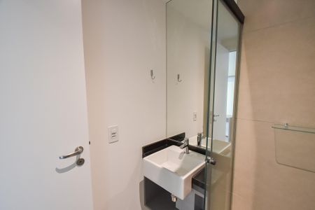 Studio à venda com 24m², 1 quarto e sem vaga Studio à venda com 24m², 1 quarto e sem vagaBanheiro