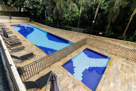 Apartamento à venda com 62m², 2 quartos e 1 vagaÁrea comum - Piscina