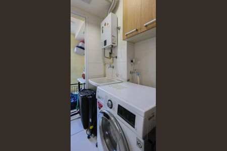 Apartamento à venda com 63m², 2 quartos e 1 vagaÁrea de Serviço