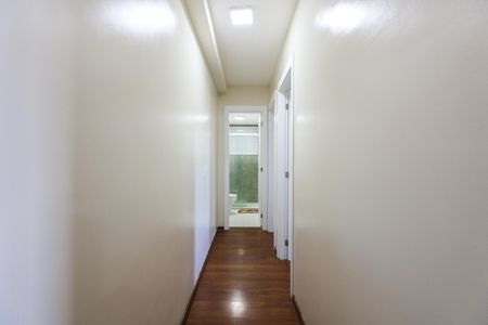 Apartamento à venda com 63m², 2 quartos e 1 vagaCorredor