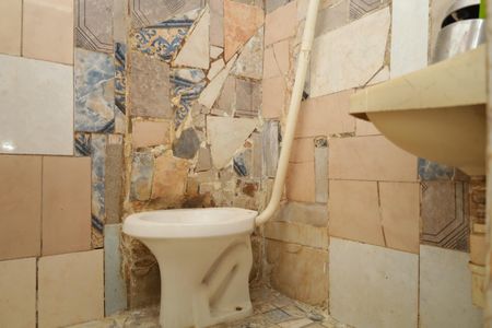 Casa para alugar com 30m², 1 quarto e sem vagaBanheiro