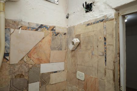 Casa para alugar com 30m², 1 quarto e sem vagaBanheiro