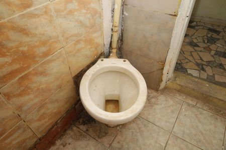 Casa para alugar com 30m², 1 quarto e sem vagaBanheiro