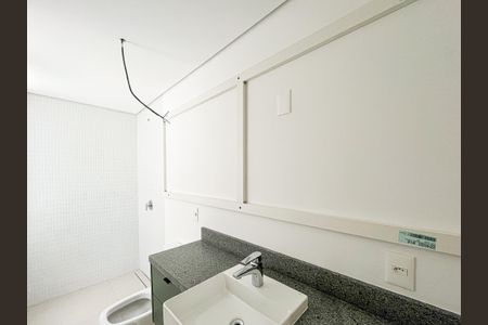 Apartamento à venda com 84m², 1 quarto e 1 vaga Apartamento à venda com 84m², 1 quarto e 1 vagaBanheiro Social