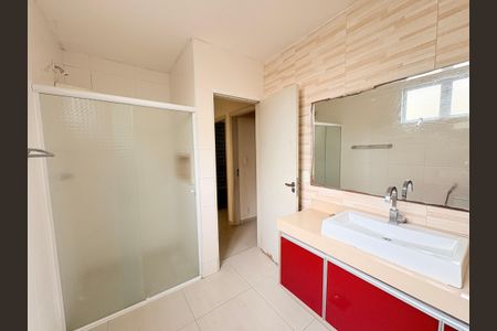 Apartamento à venda com 113m², 3 quartos e 1 vagaBanheiro Social