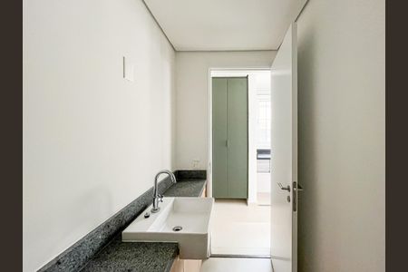 Apartamento à venda com 79m², 1 quarto e 1 vaga Apartamento à venda com 79m², 1 quarto e 1 vagaBanheiro Social