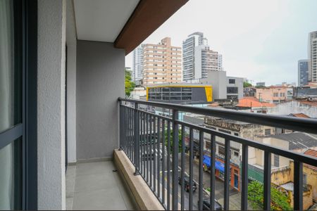 Studio para alugar com 33m², 1 quarto e sem vaga Studio para alugar com 33m², 1 quarto e sem vagaStudio - Varanda