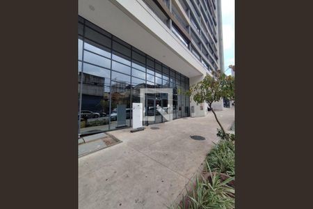 Studio para alugar com 33m², 1 quarto e sem vaga Studio para alugar com 33m², 1 quarto e sem vagaFachada