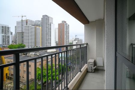 Studio para alugar com 33m², 1 quarto e sem vaga Studio para alugar com 33m², 1 quarto e sem vagaStudio - Varanda