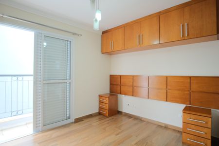 Casa de condomínio para alugar com 102m², 3 quartos e 2 vagasSuíte