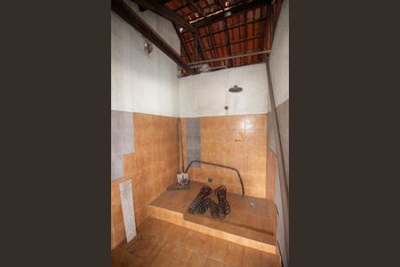 Casa à venda com 296m², 3 quartos e 3 vagas Casa à venda com 296m², 3 quartos e 3 vagasSaúna