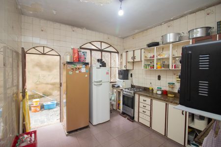 Casa à venda com 296m², 3 quartos e 3 vagas Casa à venda com 296m², 3 quartos e 3 vagasCozinha
