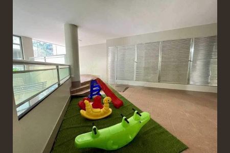 Apartamento à venda com 111m², 3 quartos e sem vaga