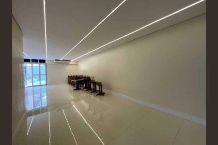 Apartamento à venda com 111m², 3 quartos e sem vaga