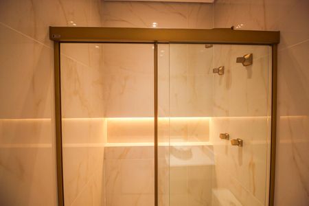 Apartamento à venda com 126m², 3 quartos e 4 vagasBanheiro da Suíte 1