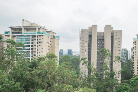 Apartamento à venda com 126m², 3 quartos e 4 vagasVista da Suíte 2