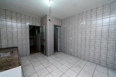 Casa para alugar com 80m², 2 quartos e sem vagaCozinha
