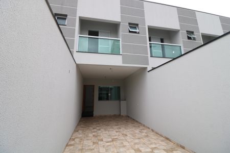 Casa à venda com 107m², 3 quartos e 3 vagasGaragem