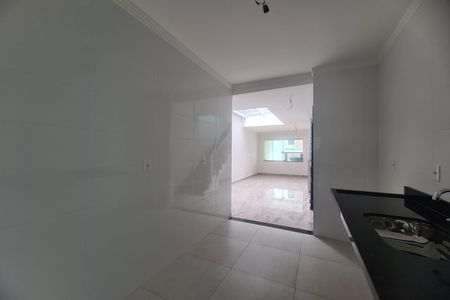 Casa à venda com 107m², 3 quartos e 3 vagas