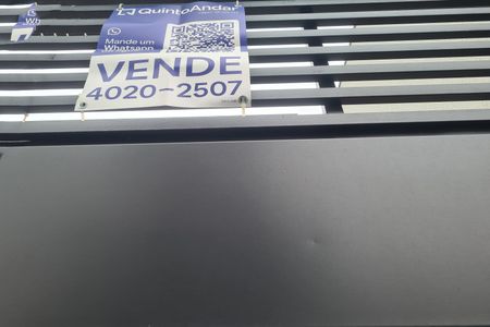 Casa à venda com 107m², 3 quartos e 3 vagas