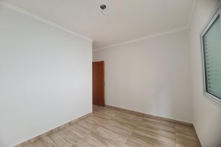 Casa à venda com 107m², 3 quartos e 3 vagas