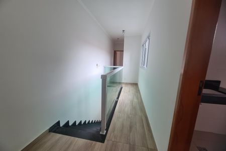 Casa à venda com 107m², 3 quartos e 3 vagas